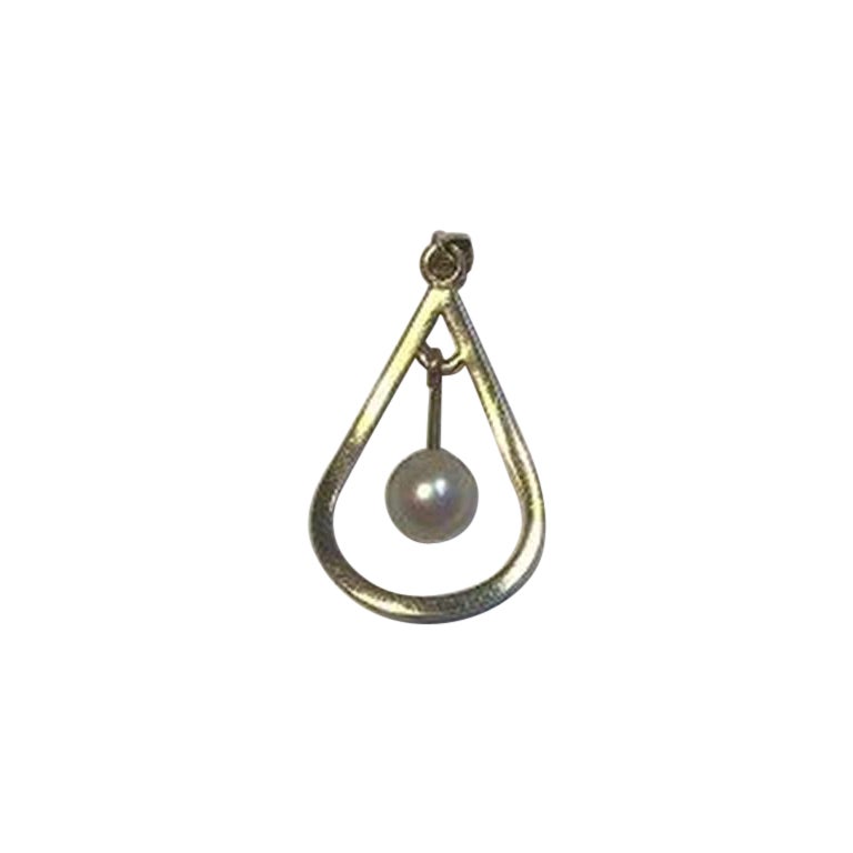Lund 'B.H' 14 Kt Gold Pendant with Pearl For Sale