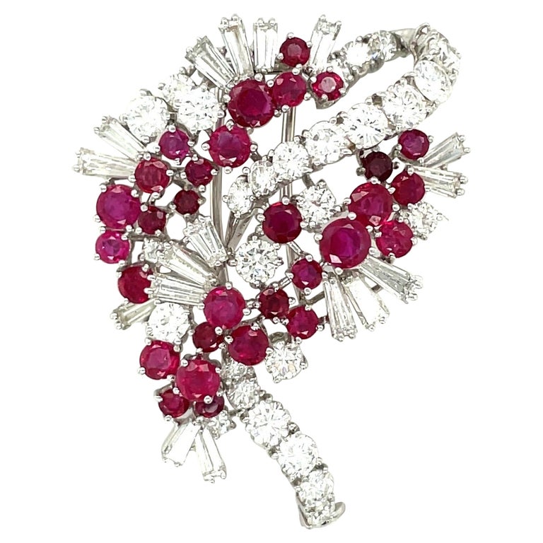 18KT White Gold 4.88Ct Ruby 6.18 Ct Round and Baguette Diamond Ribbon  Brooch For Sale at 1stDibs