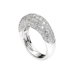 Ring mit Diamantbesatz