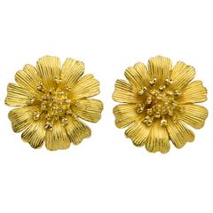 Tiffany & Co. Boucles d'oreilles fleur en or texturé