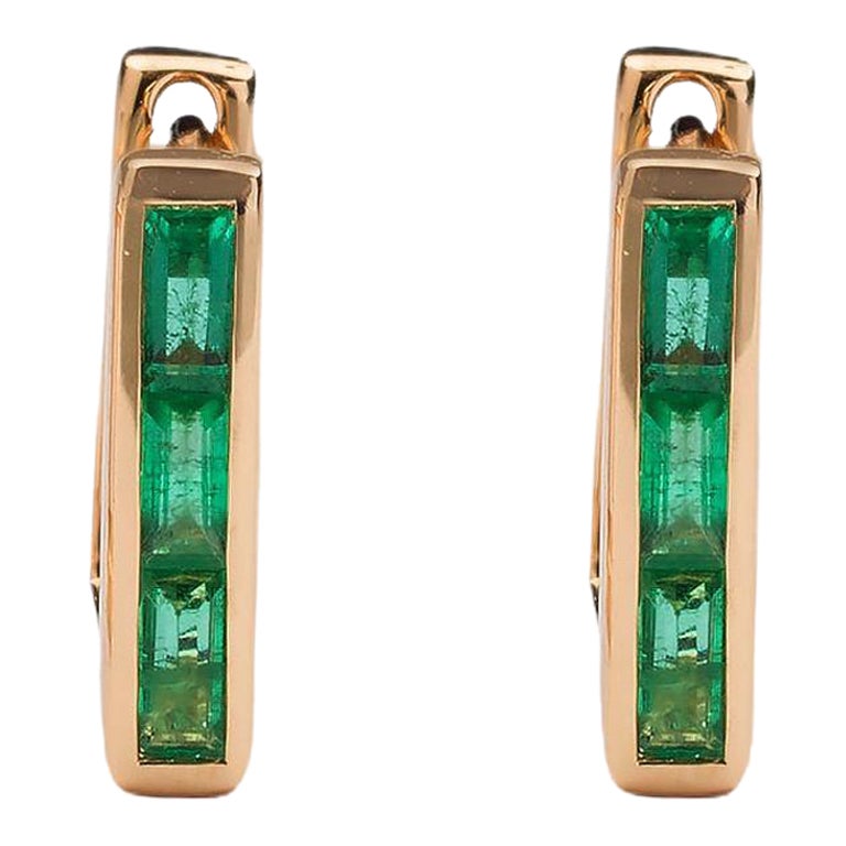 Skinny Square Huggie Earrings with Three Emerald Baguettes For Sale