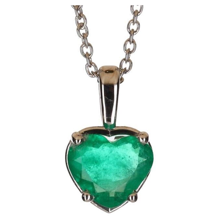 6 Cts Genuine Colombian Emerald Cross Pendant For Sale at 1stDibs