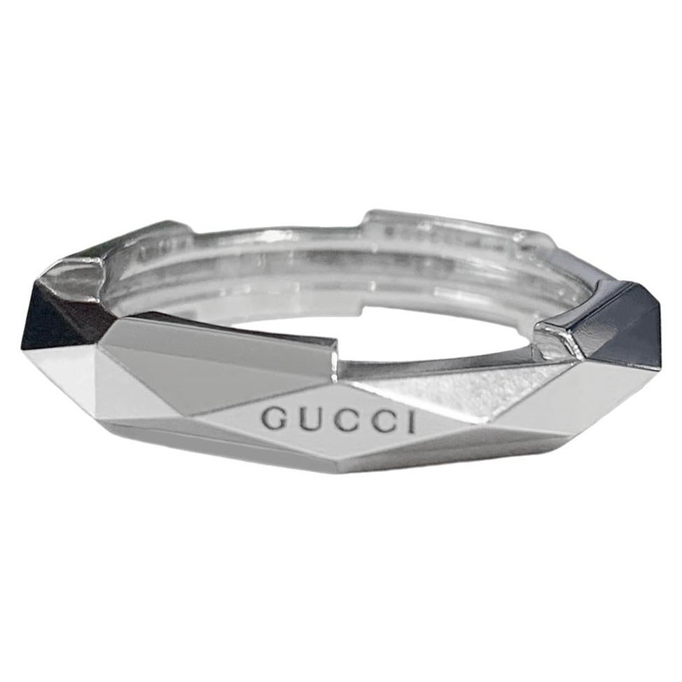 Gucci 18k White Gold Link to Love Studded Ring For Sale