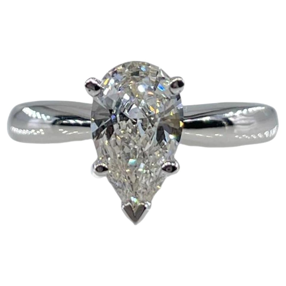Anello di fidanzamento GIA 1,07ct Estate Pear Diamond Solitaire in oro bianco 14k