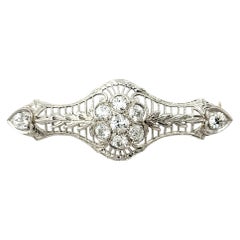 Antiguo broche vintage de filigrana de diamantes de corte europeo 18 quilates de oro blanco 1,26 quilates