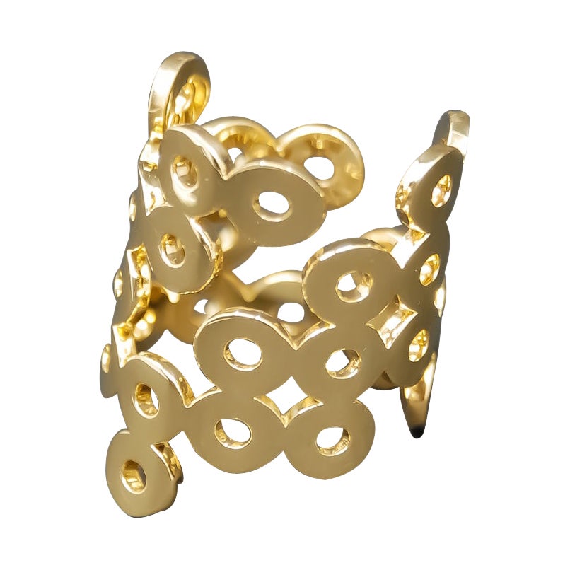 Geometric Bubbles Ring in 18kt Yellow Gold For Sale