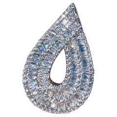 Ravishing 9.25 Carat Diamond Tear Drop Pear Shaped 18K White Gold Cocktail Ring