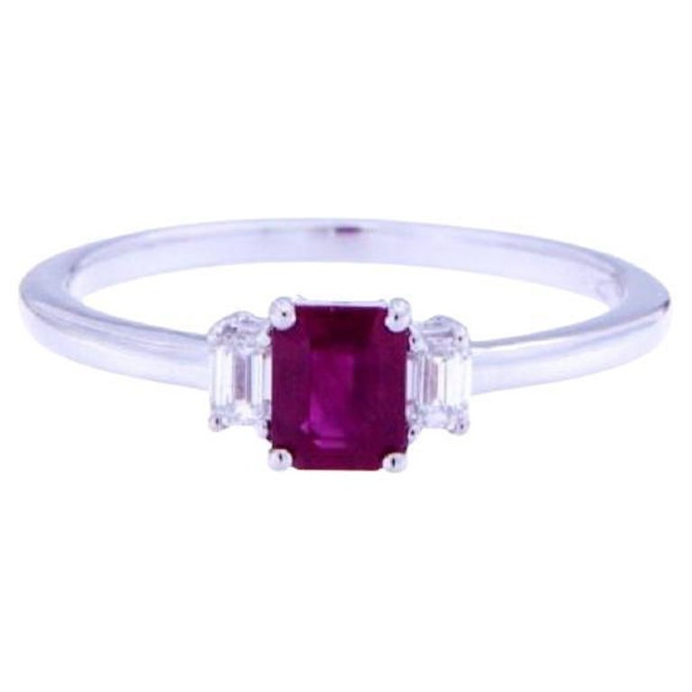 0.64 Ct Natural Ruby 0.17 Ct Diamonds 18kt White Gold Solitaire Ring