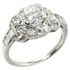 1930s 1.26 Carat Diamond Platinum Engagement Ring 5