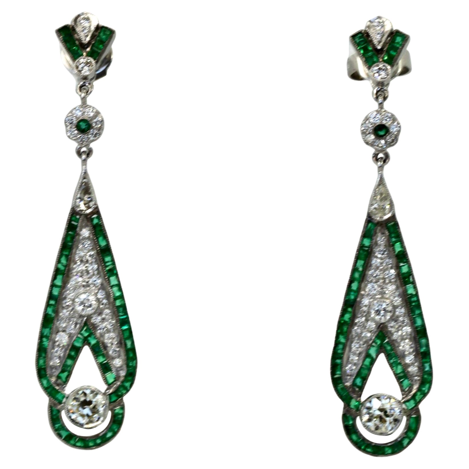 Emerald Diamond Pendant Earrings 18K For Sale