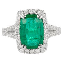 2.48ct Carat Mixed Cut Emerald with Diamond Halo Ring 18k White Gold