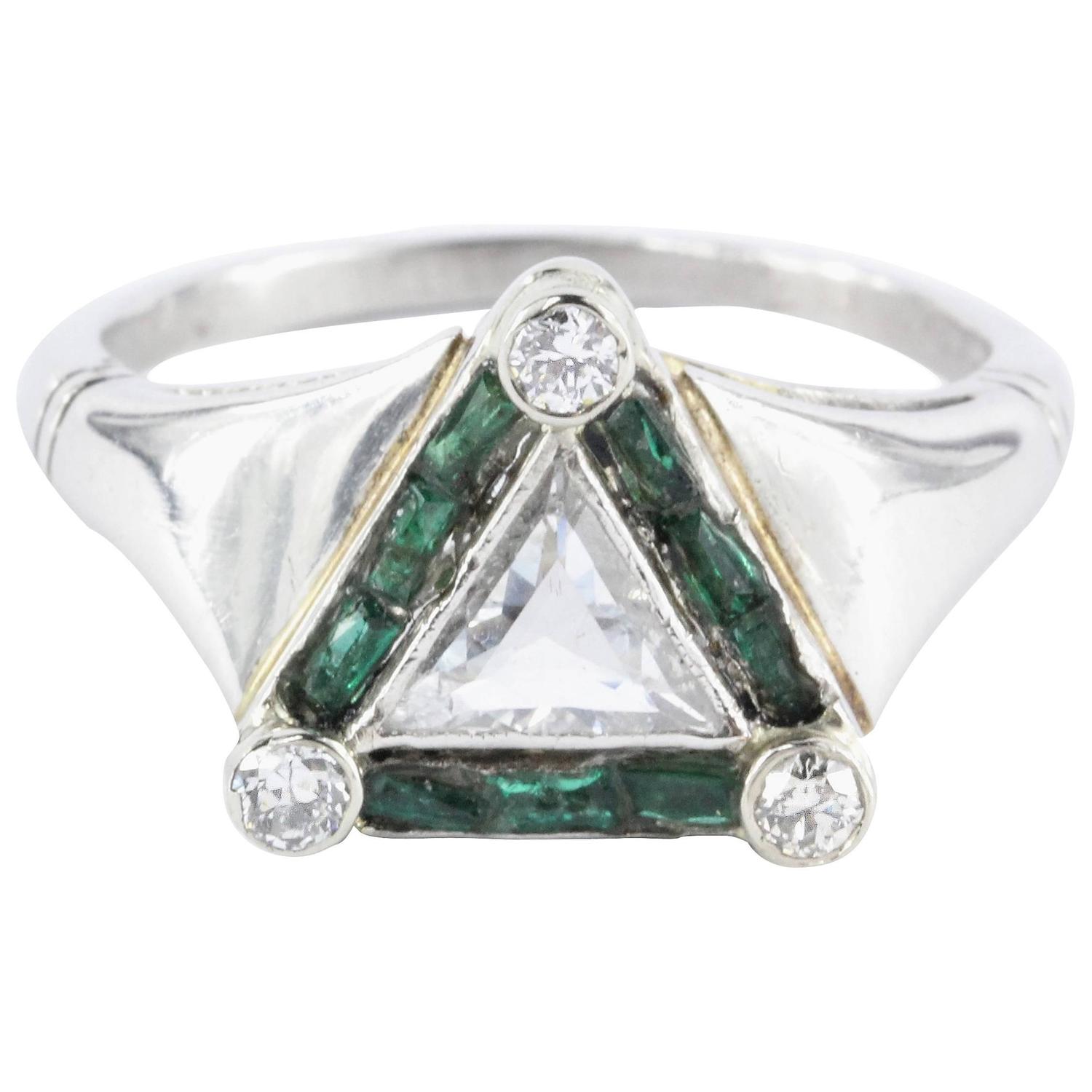 Beautiful Trillion Cut Engagement Rings
