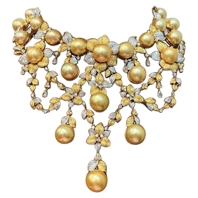 NWT 135, 000 Gorgeous 18KT Gold South Sea Golden Pearl Yellow Diamond Necklace For Sale