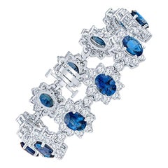 19.85 Carats Oval Sapphires w/ 12.15 Carats Round Diamond Floral Motif Bracelet