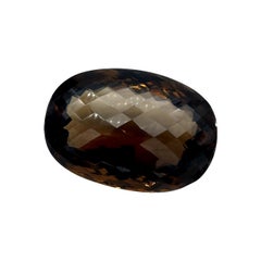 Pièce d'exposition de pierres précieuses en quartz fumé à damier ovale de 7432 carats