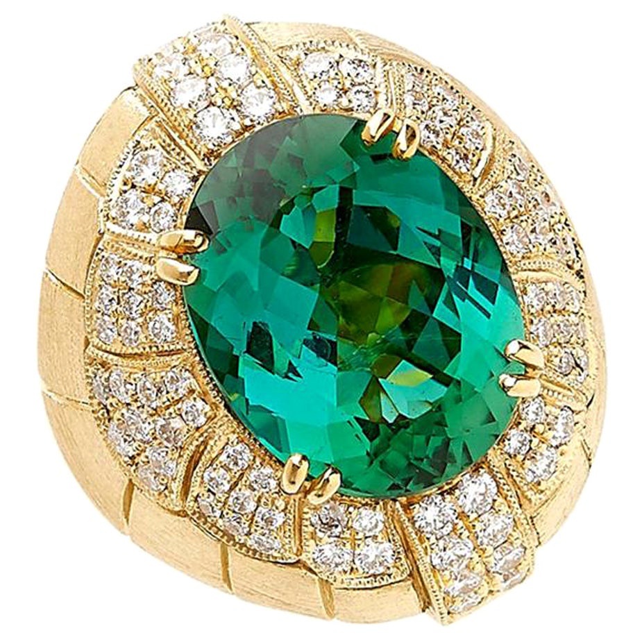 18 Karat Yellow Gold Cocktail Ring With Tourmaline & Diamonds, On Made to Order For Sale