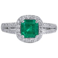 Colombian Emerald and Diamond Ring 11