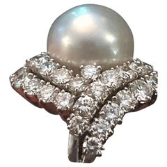Van Cleef & Arpels Platinum Diamond Pearl Ring
