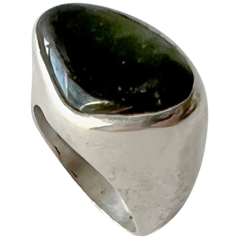 Fred Skaggs Sterling Silver Quartz or Opal Arizona Modernist Gentlemens Ring For Sale