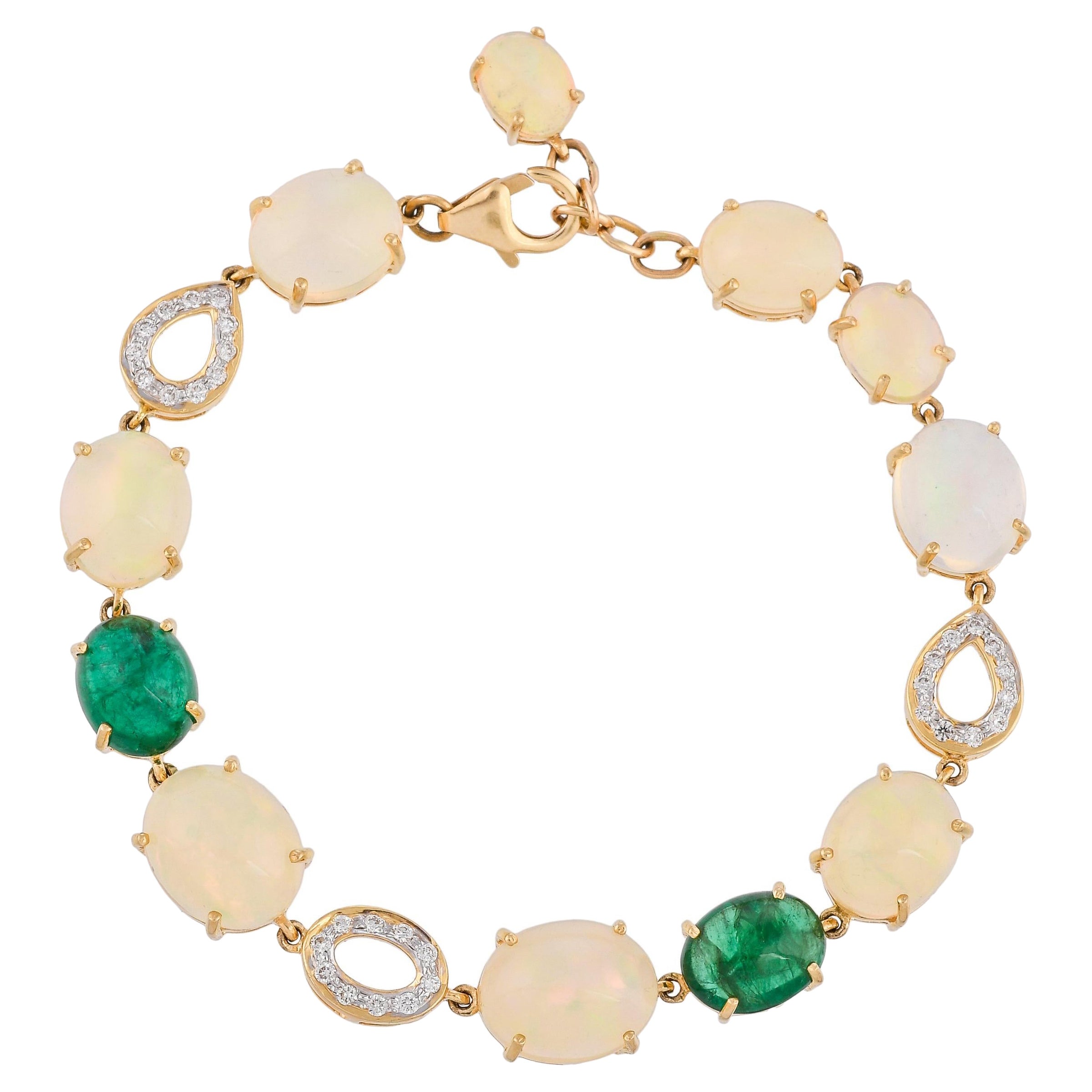 13.90 Carat Ethiopian Opal Emerald and Diamond 18kts Yellow Gold Bracelet For Sale