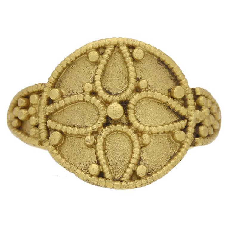 Saxon Ornate Gold Ring, circa 7th-9th Century AD For Sale