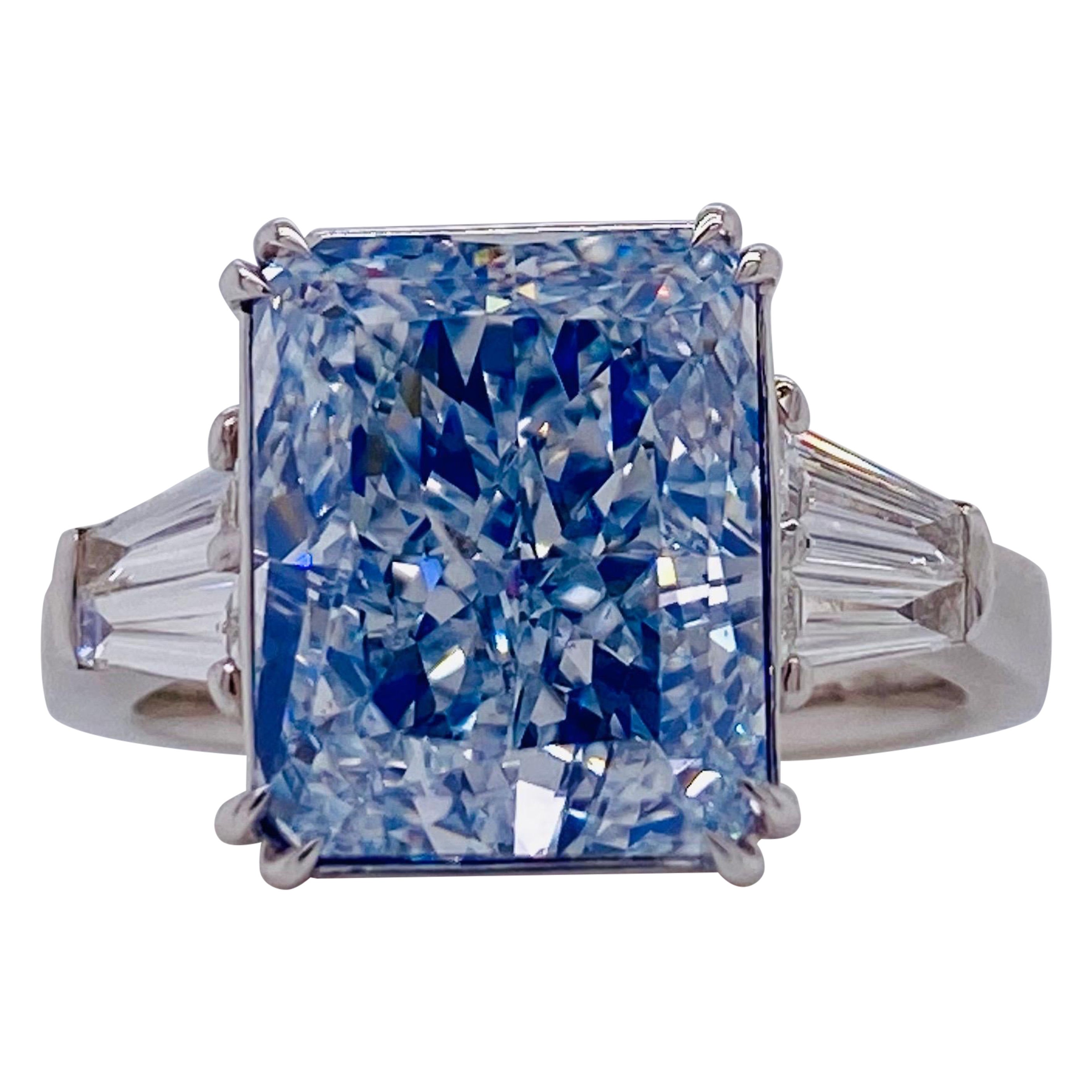 Emilio Jewelry, bague en diamant bleu naturel certifié GIA de 7,02 carats en vente