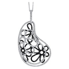 2.44 Carat Black & White Diamond Flower 18 Kt White Gold Pendant Chain Necklace