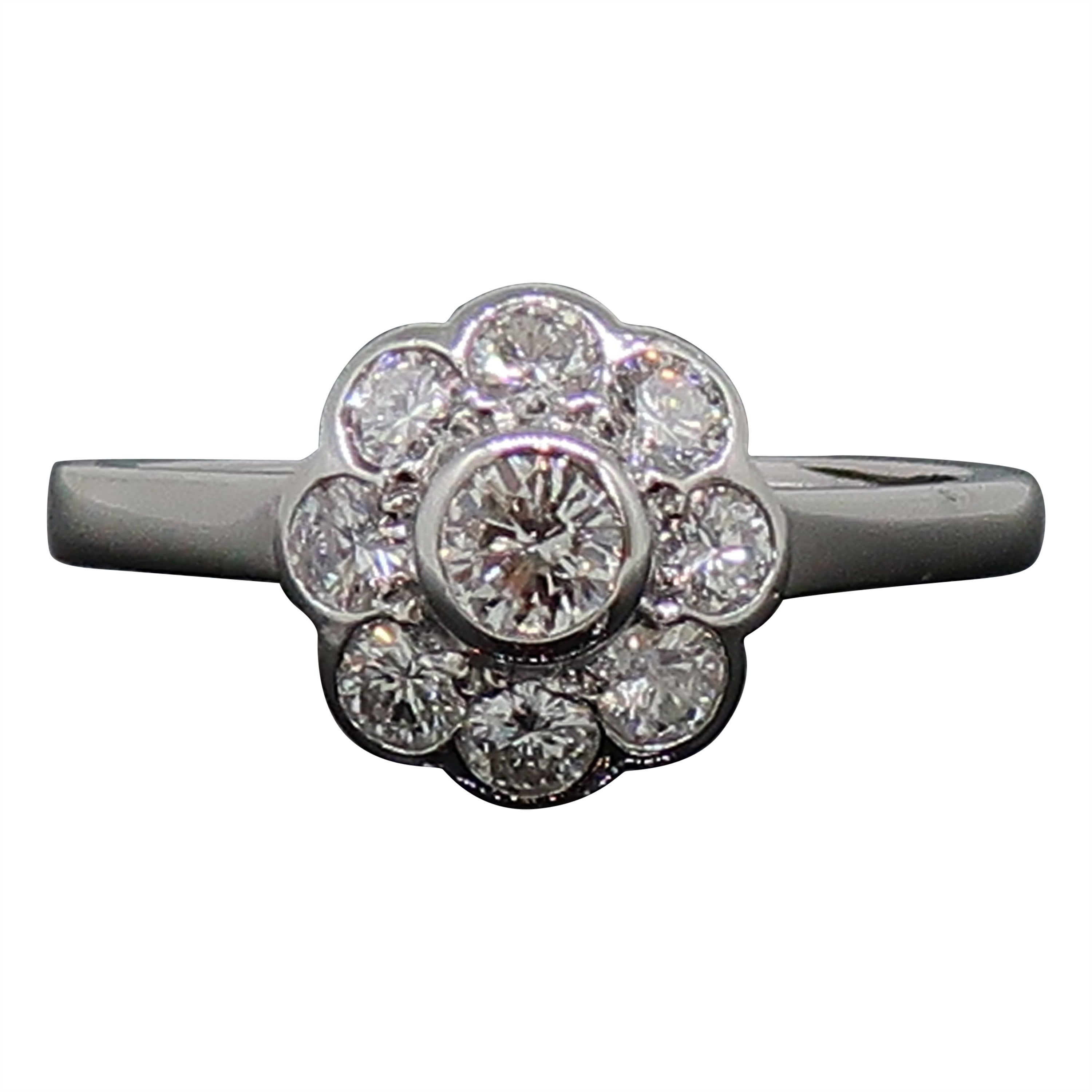 Edwardian Style Brilliant Cut Diamond Daisy Cluster Ring For Sale