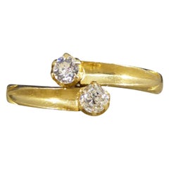 1940's Two Stone Diamond Detailed Twist Ring in 18ct Yellow Gold