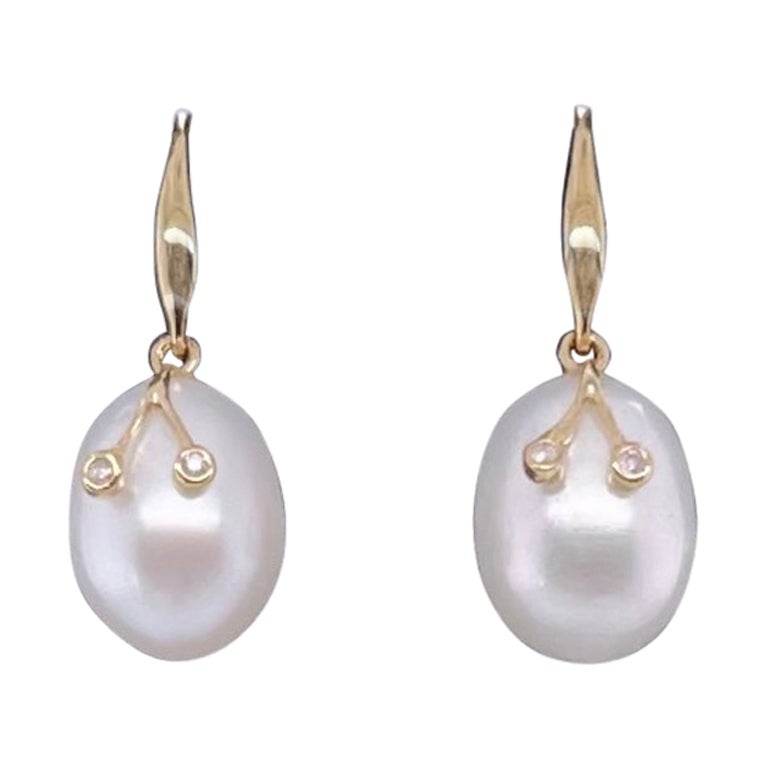 18ct Yellow Gold Diamond and Pearl Earrings