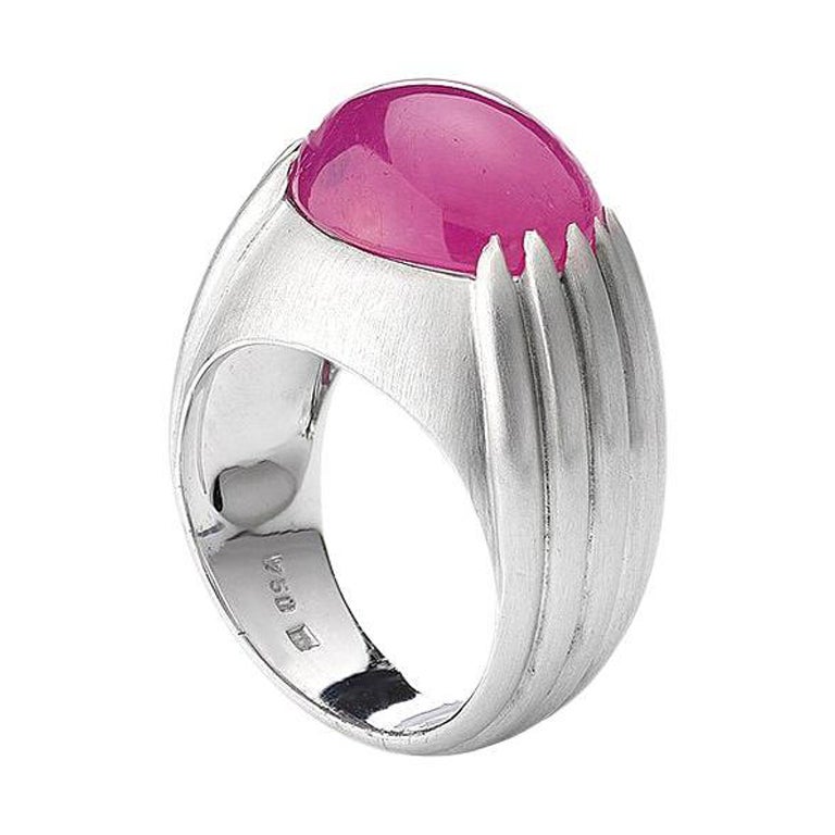 Anillo de oro con rubí para hombre