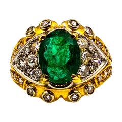 Anello da cocktail in oro giallo con diamante bianco e smeraldo da 5.20 carati in stile Art Deco
