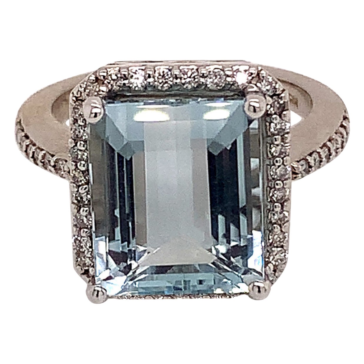 Aquamarine Diamond Ring 14k Gold, 6 TCW Certified For Sale
