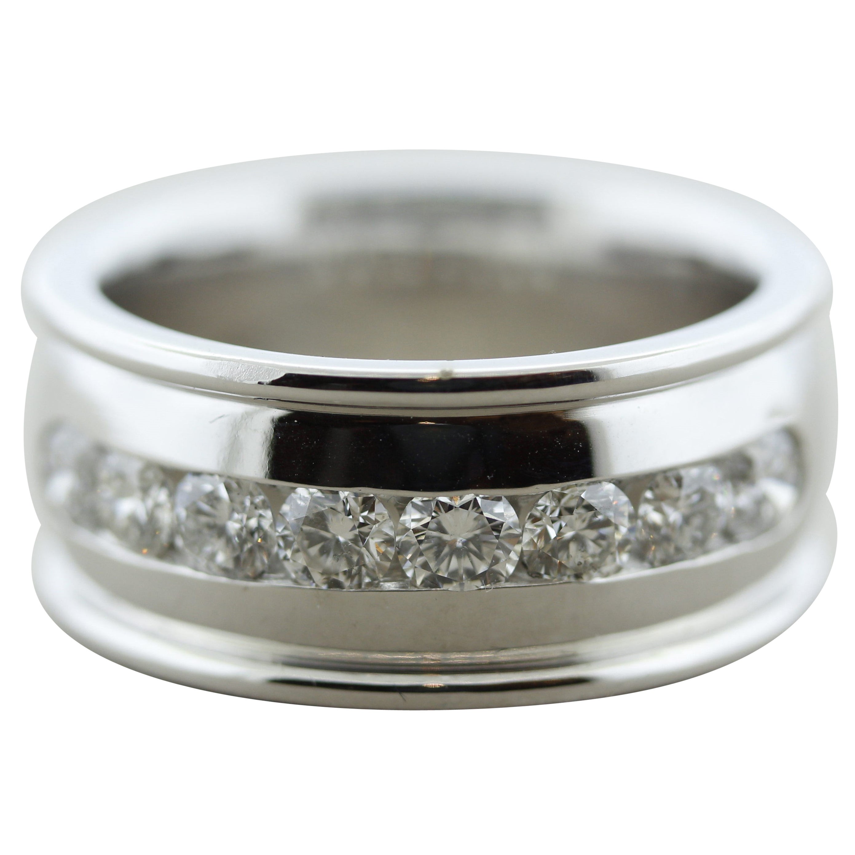 Men’s Diamond Gold Band Ring