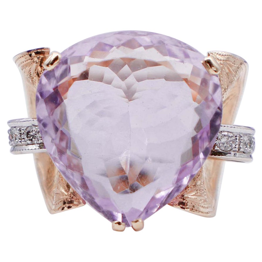 Amethyst, Diamonds, 14 Karat Rose and White Gold Cluster Ring For Sale