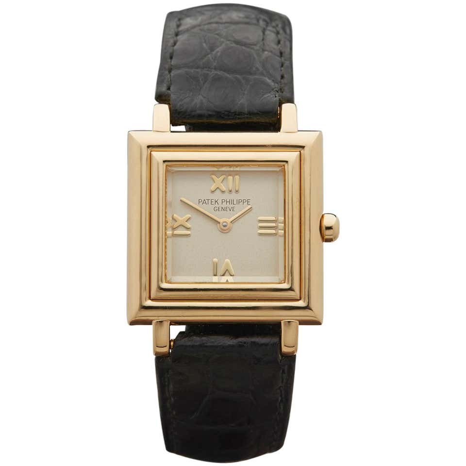 Patek Philippe Lady's Yellow Gold Gondolo Quartz Wristwatch at 1stDibs