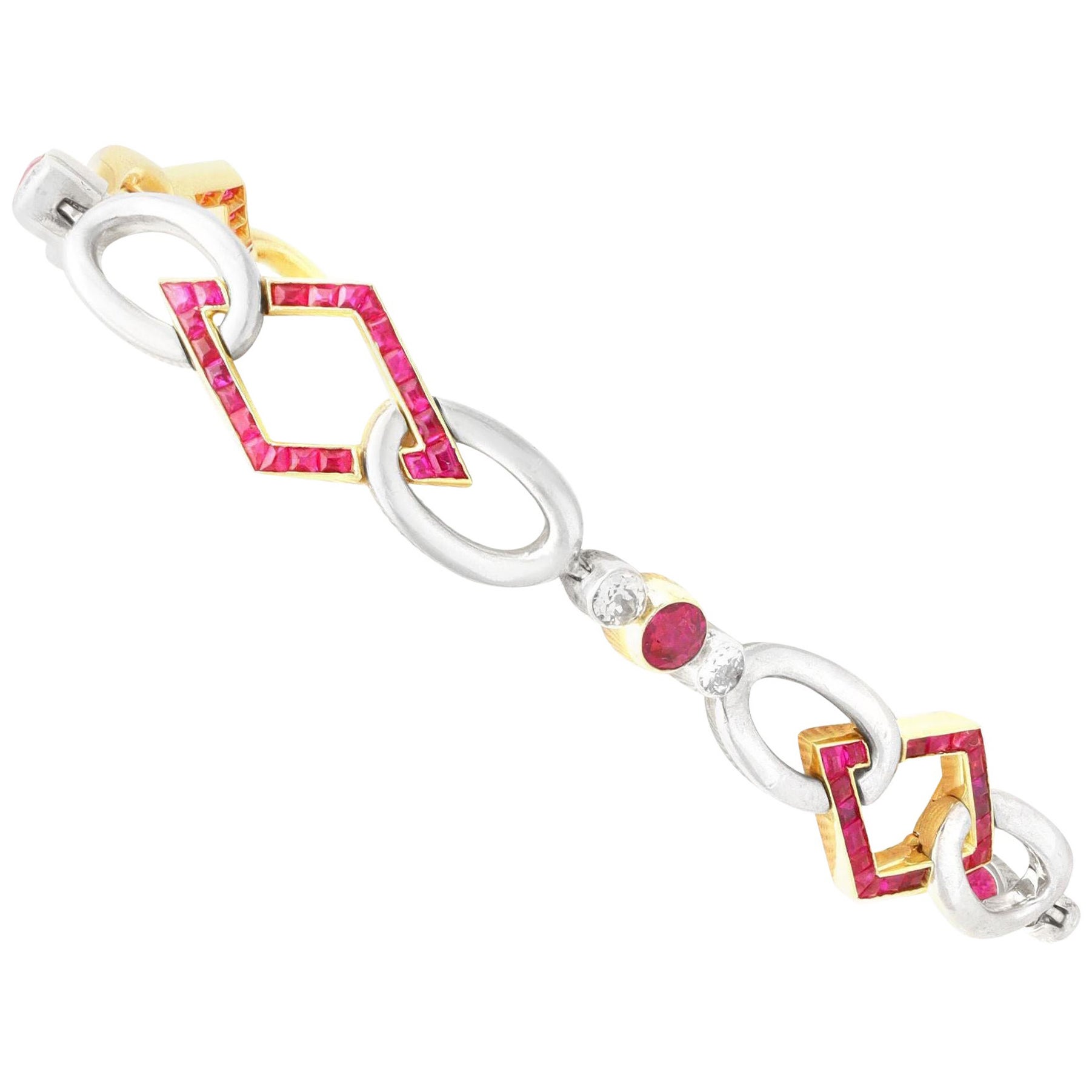 Antique 2.16 Carat Ruby and 1.26 Carat Diamond Yellow Gold Bracelet For Sale