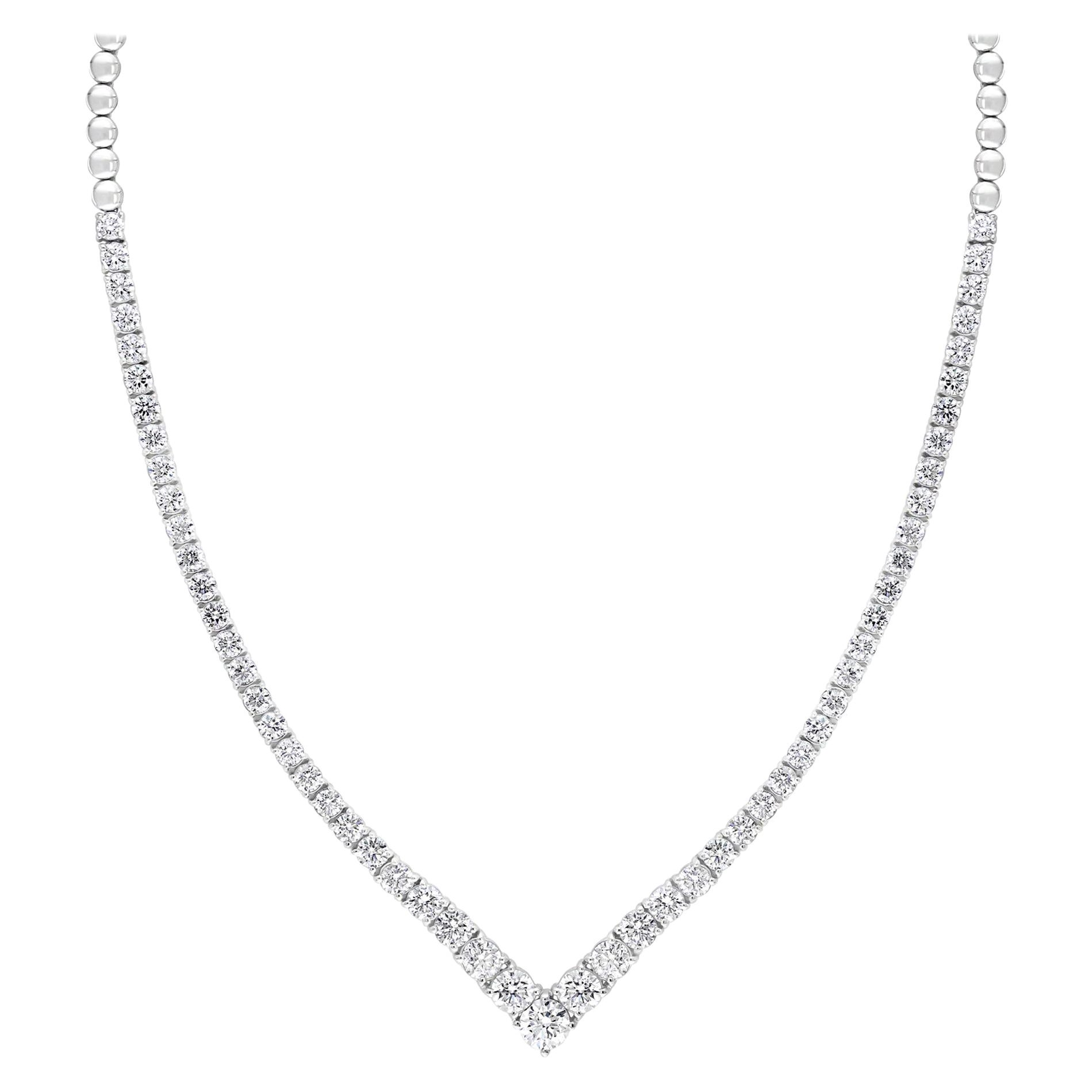 5.05 Carat Round Brilliant Diamond Graduating Necklace in 14K White Gold For Sale