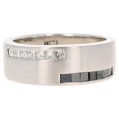 Bague en or blanc 14 carats avec diamants blancs et noirs de 0,81 carat pour hommes