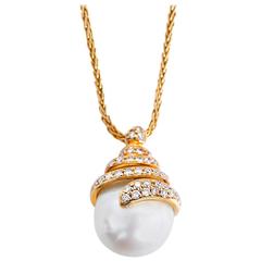 Yvel Yellow Gold, Diamond, and Freshwater Pearl Pendant Necklace