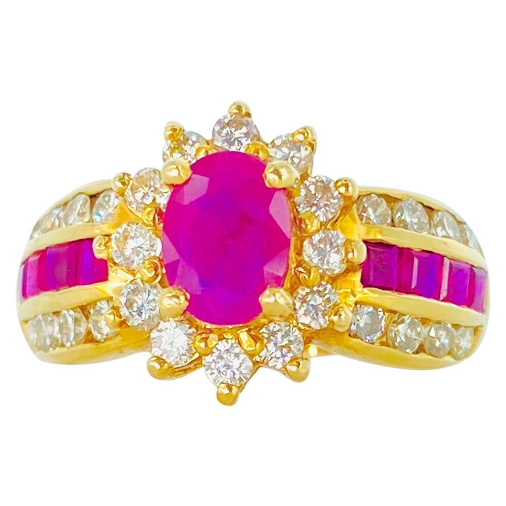 Vintage 2.70 Carat Ruby and Diamonds Engagement Ring 14k Gold For Sale
