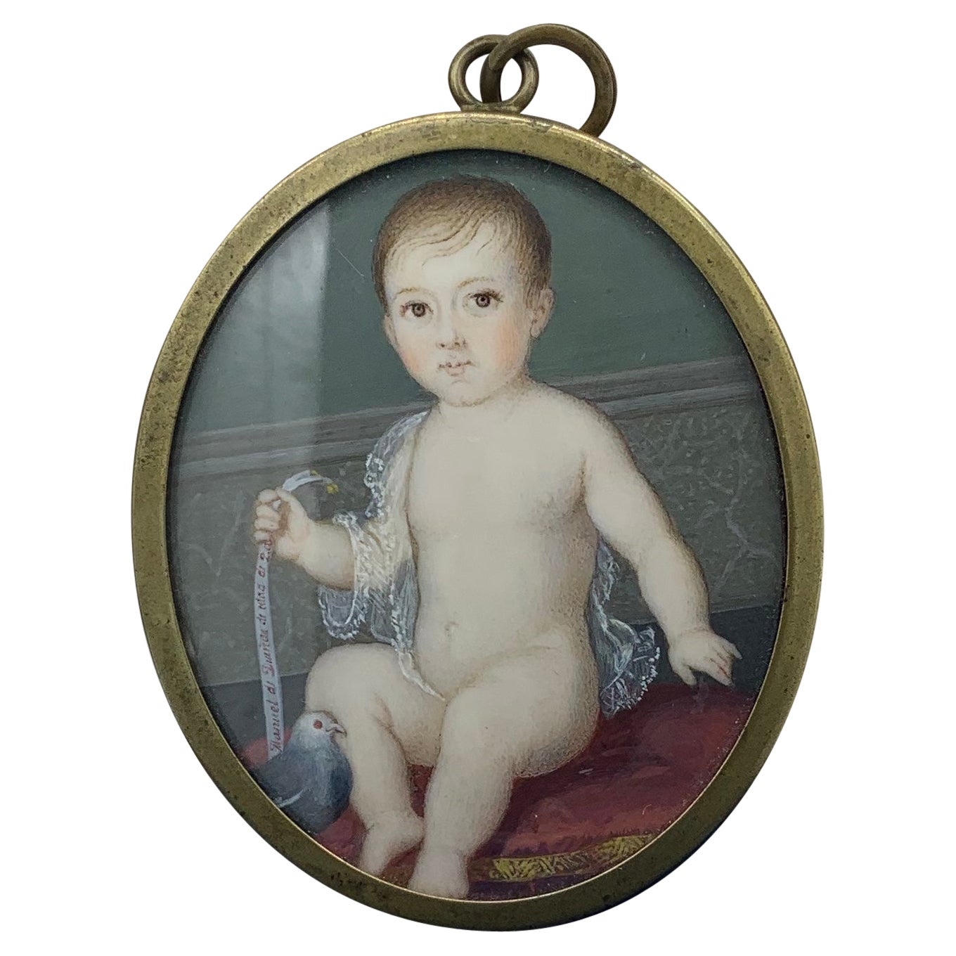 Collier pendentif portrait miniature d'enfant géorgien peint à la main avec médaillon et pendentif en forme de colombe