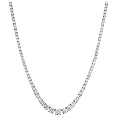 7.17 Carat Diamond Tennis Necklace 18 Karat White Gold 4 Claws Set Riviera Line