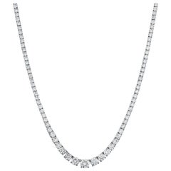 Antique 13.72 Carat Diamond Tennis Necklace 18 Karat White Gold 4 Claws Set Riviera Line