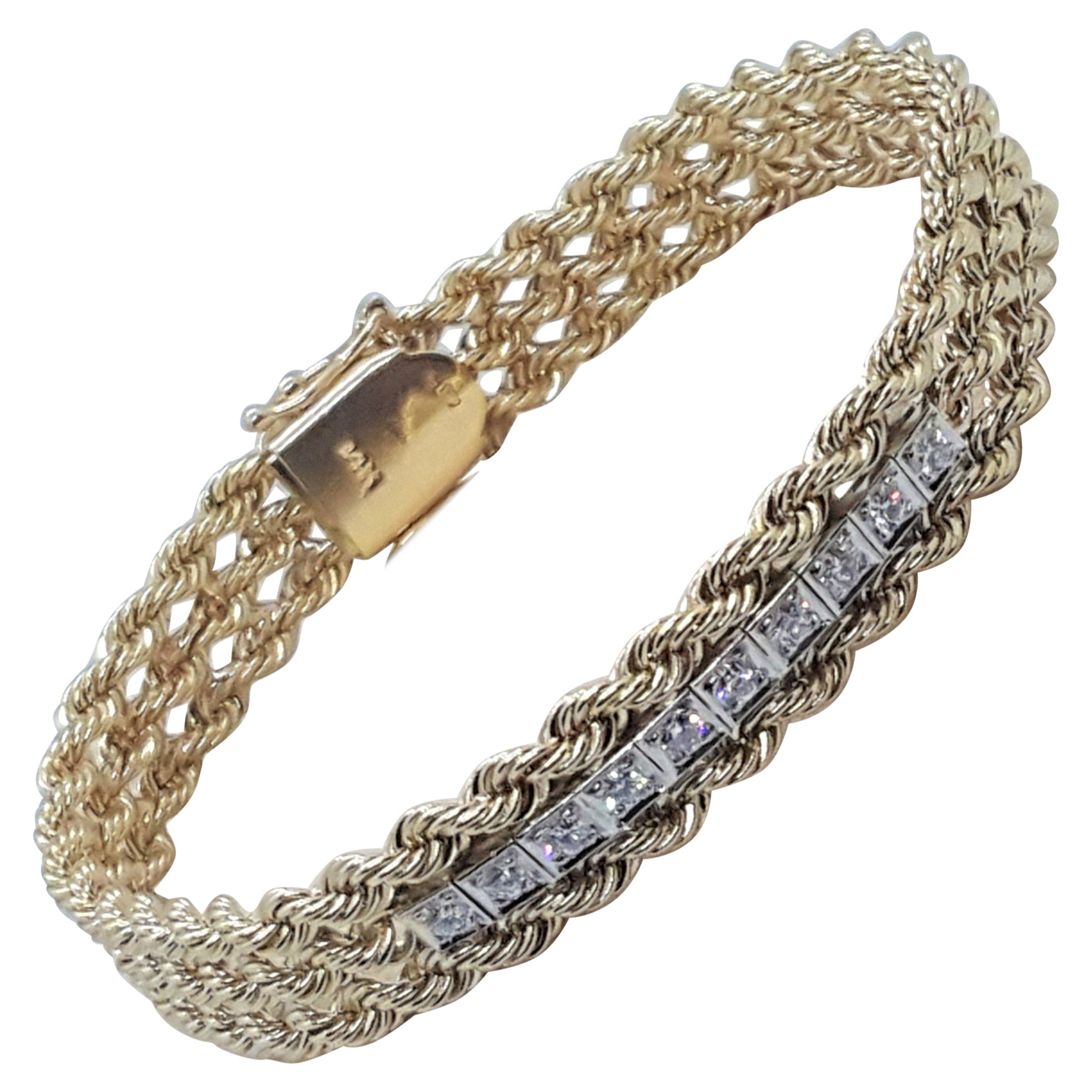 Bracelet en or jaune 14kt triple corde diamant rond brillant, 10 diamants .20ct
