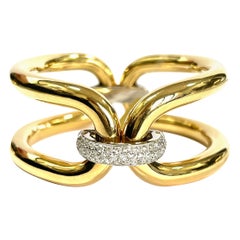 Yellow 18k Gold Bangle with White Gold and Diamond Links