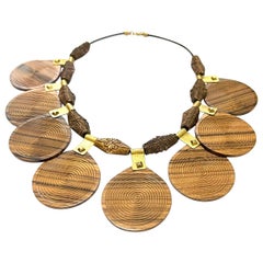 Ethnische Halskette aus Palissander und 18k Gelbgold