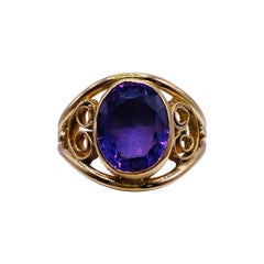Antique Amethyst Yellow Gold Ring