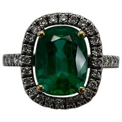 3.09ct GIA Certified Intense Green Emerald Diamond 18k Gold Halo Ring Minor Oil