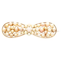 Antique Natural Pearl and Yellow Gold Brooch